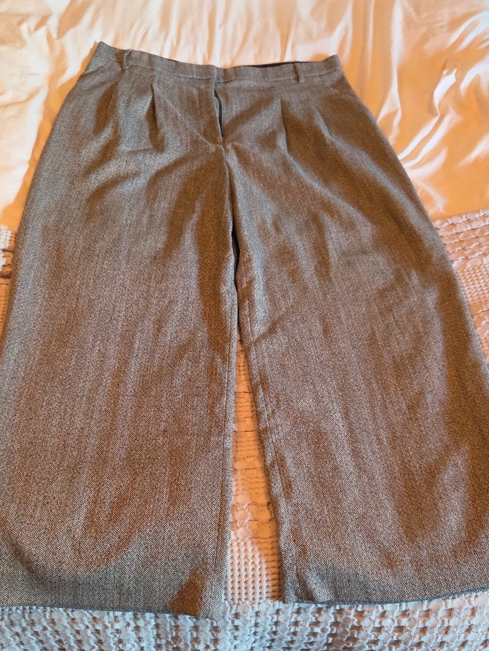 H&M  Gray Dress Pants with Pleats